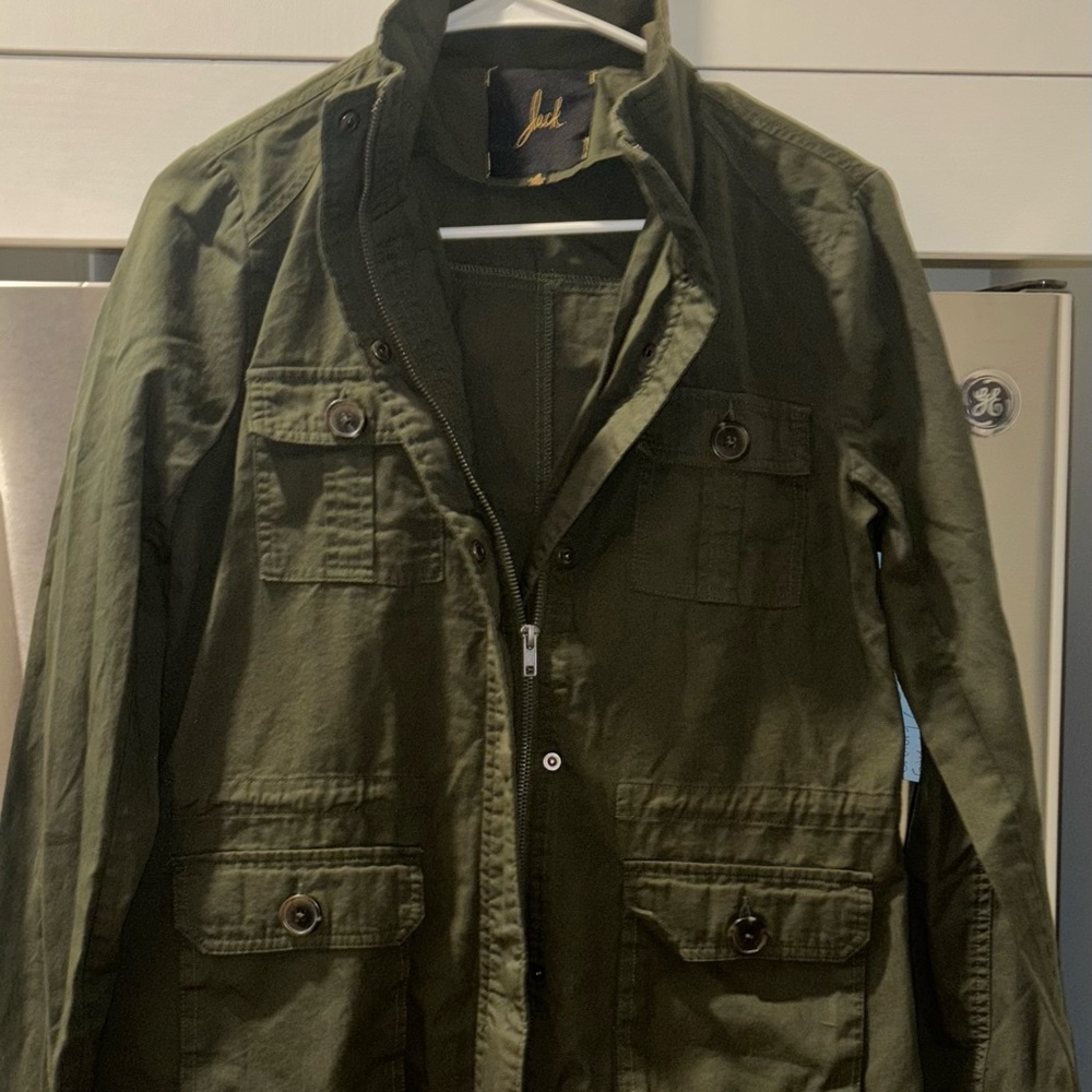 Jach’s size small light weight jacket